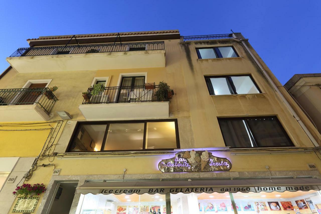 Casa Fresta Bed & Breakfast ตาออร์มินา ภายนอก รูปภาพ